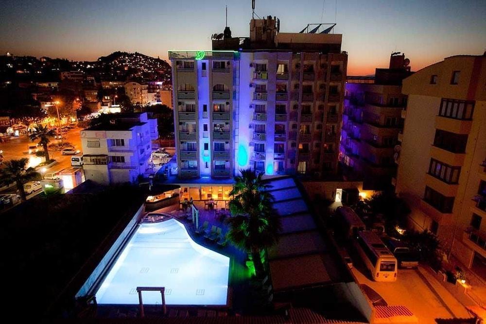 Duqqan Deluxe Hotel Kusadası Exteriér fotografie
