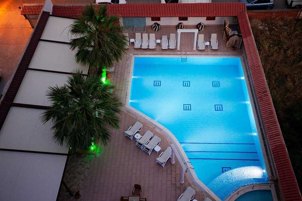 Duqqan Deluxe Hotel Kusadası Exteriér fotografie